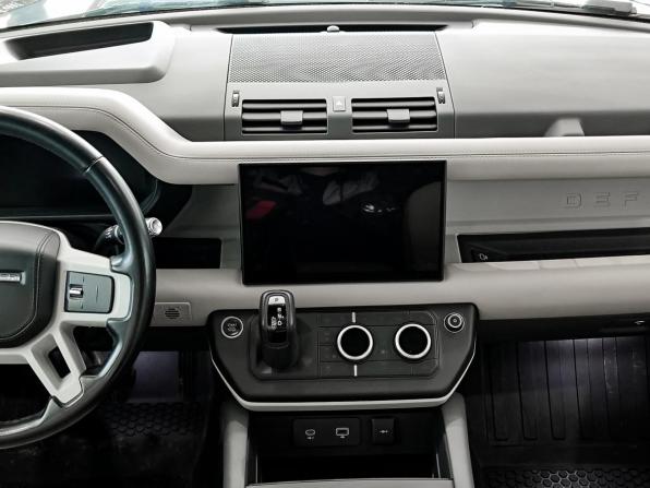 Land Rover Defender II с пробегом 2021 года, цена 7 550 000 рублей, 84000 км, внедорожник, Автокод Объявления