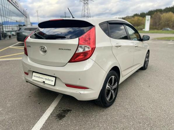 Hyundai Solaris I Рестайлинг с пробегом 2015 года, цена 895 000 рублей, 195846 км, хэтчбек, Автокод Объявления