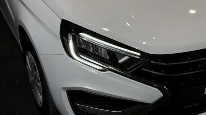 Lada (ВАЗ) Vesta I Рестайлинг (NG) с пробегом 2023 года, цена 1 299 000 рублей, 39000 км, седан, Автокод Объявления
