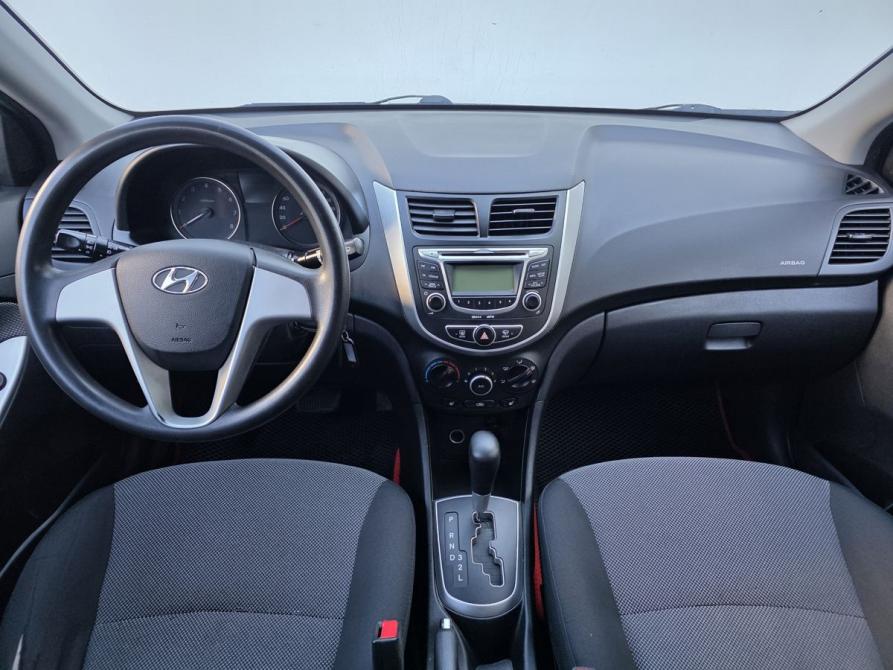 Hyundai Solaris I Москва  - изображение 11