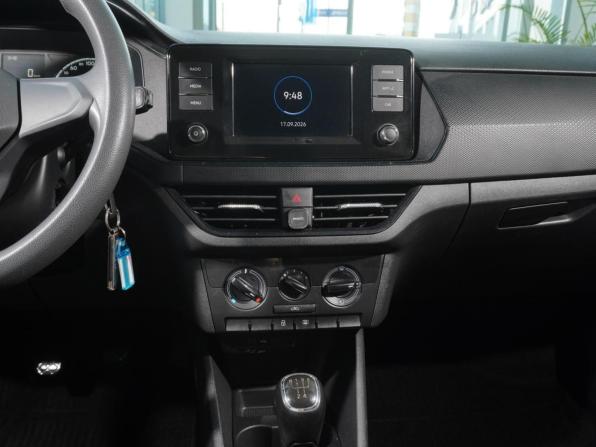 Volkswagen Polo VI с пробегом 2020 года, цена 1 198 000 рублей, 77703 км, лифтбек, Автокод Объявления