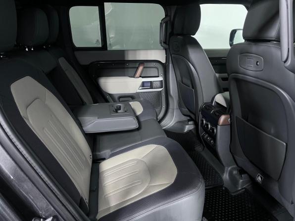 Land Rover Defender II с пробегом 2021 года, цена 5 199 000 рублей, 95630 км, внедорожник, Автокод Объявления
