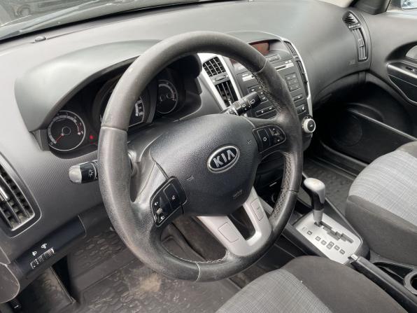 Kia Ceed I Рестайлинг с пробегом 2011 года, цена 599 000 рублей, 313920 км, универсал, Автокод Объявления