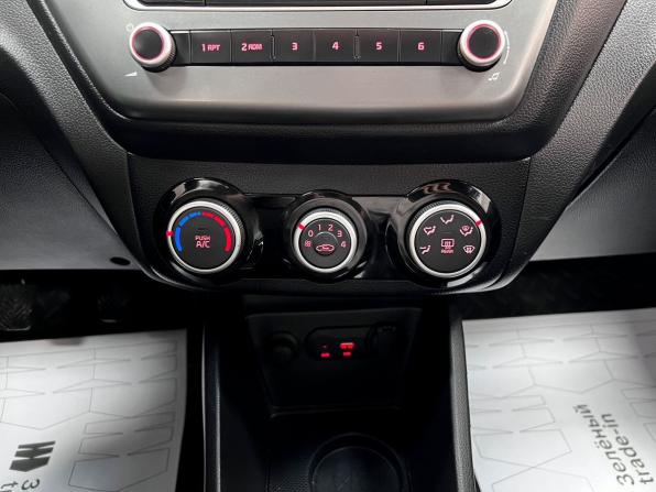 Kia Rio III Рестайлинг с пробегом 2016 года, цена 995 000 рублей, 156383 км, седан, Автокод Объявления