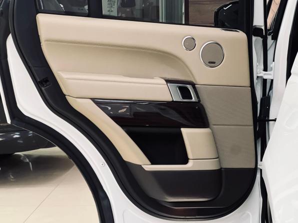 Land Rover Range Rover IV с пробегом 2014 года, цена 3 050 000 рублей, 232000 км, внедорожник, Автокод Объявления