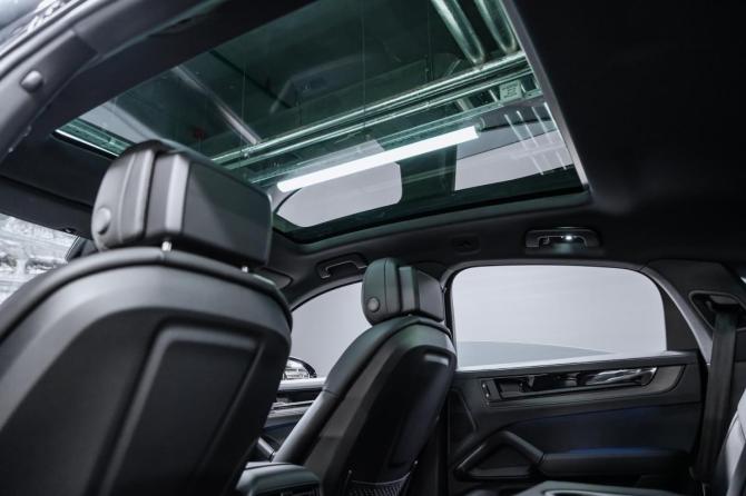 Новый Porsche Cayenne III Рестайлинг 2026 года, цена 16 700 000 рублей, внедорожник, Автокод Объявления