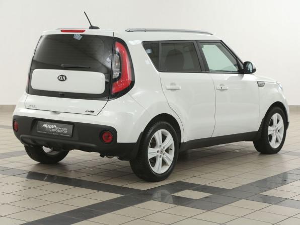 Kia Soul II Рестайлинг с пробегом 2018 года, цена 1 394 000 рублей, 131236 км, хэтчбек, Автокод Объявления