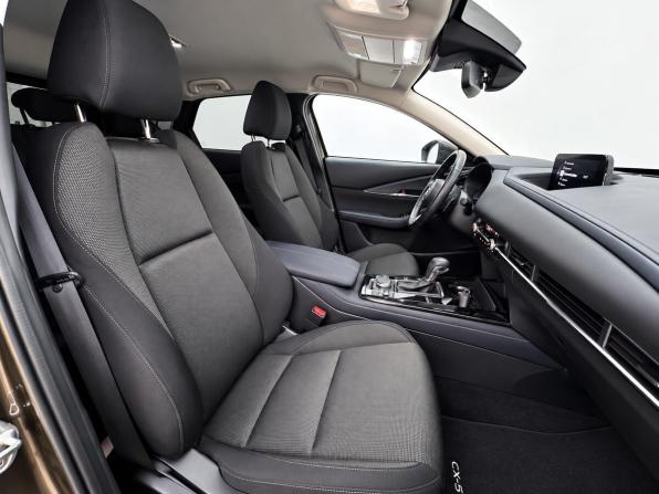 Mazda CX-30 I с пробегом 2021 года, цена 1 999 000 рублей, 101866 км, внедорожник, Автокод Объявления