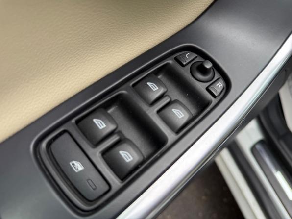 Volvo XC60 I Рестайлинг с пробегом 2014 года, цена 1 795 000 рублей, 188780 км, внедорожник, Автокод Объявления