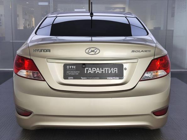 Hyundai Solaris I с пробегом 2012 года, цена 690 000 рублей, 120530 км, седан, Автокод Объявления