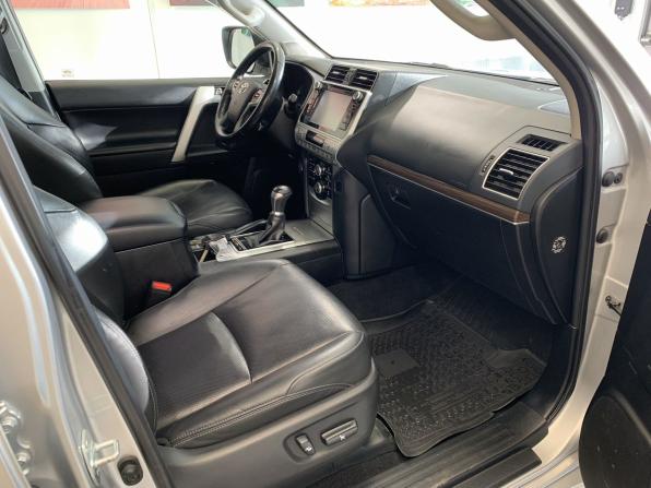 Toyota Land Cruiser Prado 150 Series Рестайлинг 3 с пробегом 2020 года, цена 5 990 000 рублей, 234651 км, внедорожник, Автокод Объявления
