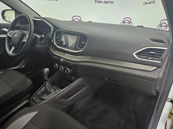 Lada (ВАЗ) Vesta I Рестайлинг (NG) с пробегом 2024 года, цена 1 277 000 рублей, 17313 км, седан, Автокод Объявления