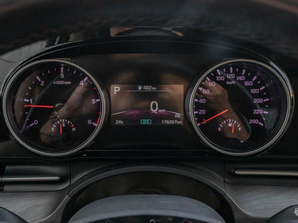 Kia Carnival IV с пробегом 2020 года, цена 3 990 000 рублей, 176267 км, минивэн, Автокод Объявления