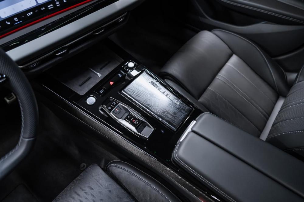 Audi A6 VI (C9) Москва  - изображение 12