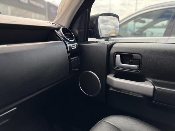 Land Rover Discovery III с пробегом 2008 года, цена 1 050 000 рублей, 279500 км, внедорожник, Автокод Объявления