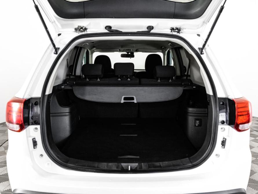 Mitsubishi Outlander III Рестайлинг 3 Санкт-Петербург  - изображение 22