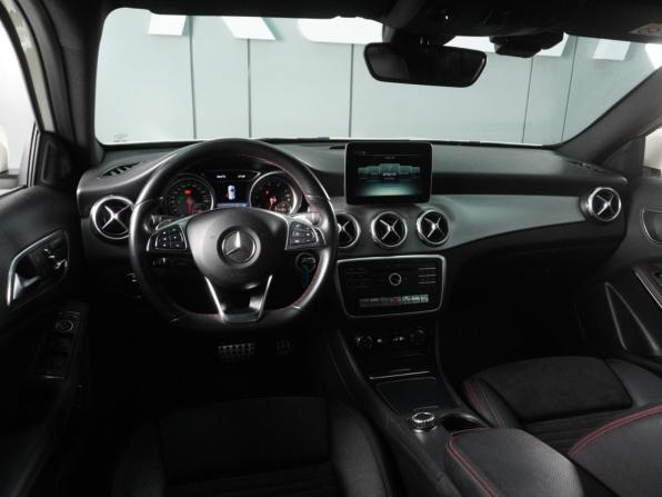 Mercedes-Benz GLA I (X156) Рестайлинг с пробегом 2017 года, цена 2 230 000 рублей, 58424 км, внедорожник, Автокод Объявления