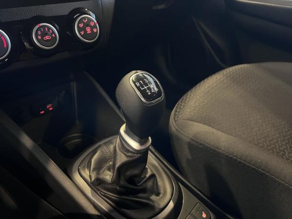 Kia Rio III Рестайлинг с пробегом 2015 года, цена 880 000 рублей, 183701 км, седан, Автокод Объявления