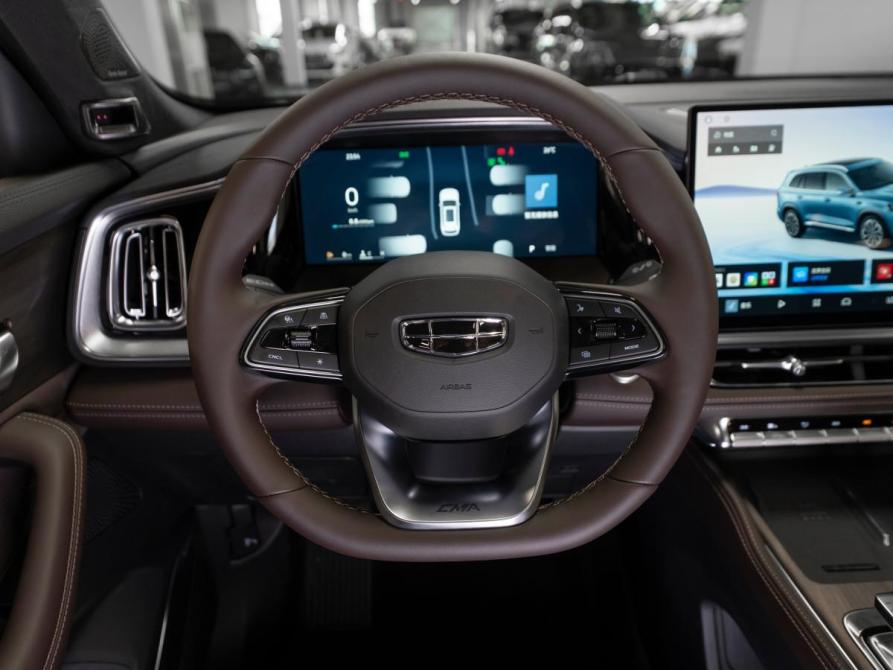 Geely Xingyue L I Рестайлинг 2 Москва  - изображение 11