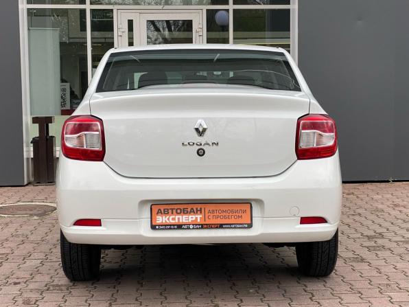 Renault Logan II Рестайлинг с пробегом 2021 года, цена 1 199 000 рублей, 30000 км, седан, Автокод Объявления