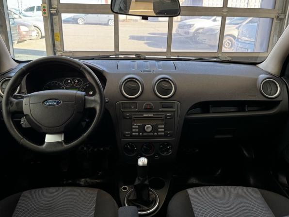 Ford Fusion I Рестайлинг с пробегом 2007 года, цена 369 000 рублей, 258549 км, хэтчбек, Автокод Объявления