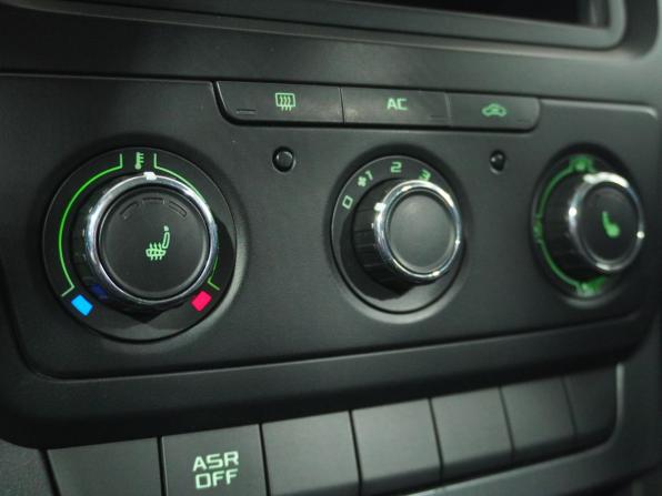 Skoda Yeti I с пробегом 2012 года, цена 447 000 рублей, 200086 км, внедорожник, Автокод Объявления
