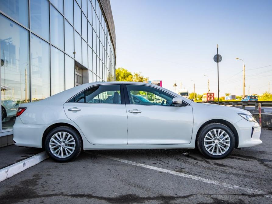 Toyota Camry VII (XV50) Рестайлинг Волгоград  - изображение 8