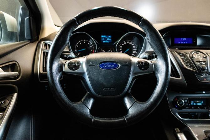 Ford Focus III с пробегом 2012 года, цена 899 000 рублей, 132776 км, седан, Автокод Объявления