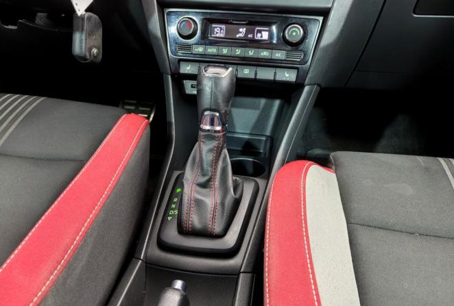 Skoda Rapid I с пробегом 2016 года, цена 1 150 000 рублей, 190212 км, лифтбек, Автокод Объявления