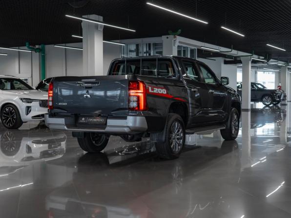 Mitsubishi L200 VI с пробегом 2025 года, цена 5 300 000 рублей, 50 км, пикап, Автокод Объявления