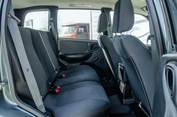 Chevrolet Niva I Рестайлинг с пробегом 2018 года, цена 575 000 рублей, 73405 км, внедорожник, Автокод Объявления