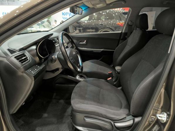 Kia Rio III Рестайлинг с пробегом 2016 года, цена 1 300 000 рублей, 108912 км, хэтчбек, Автокод Объявления