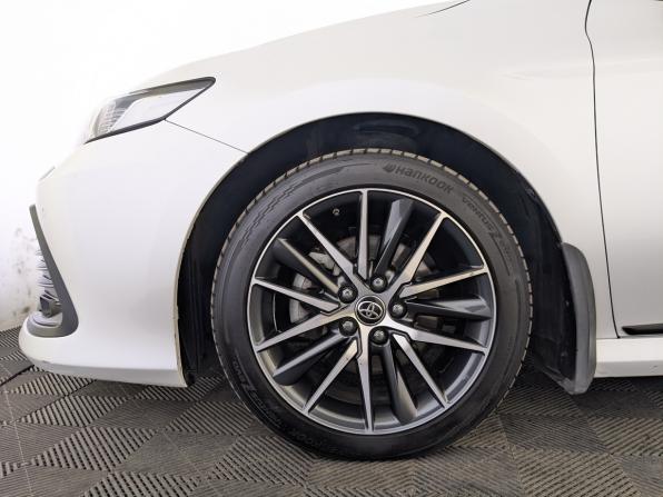 Toyota Camry VIII (XV70) Рестайлинг с пробегом 2021 года, цена 2 900 000 рублей, 137099 км, седан, Автокод Объявления