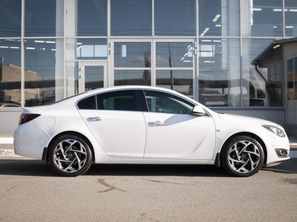 Opel Insignia I Рестайлинг с пробегом 2013 года, цена 1 050 000 рублей, 160861 км, седан, Автокод Объявления