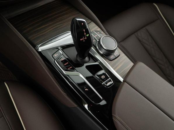 BMW 5 серии VII (G30/G31/G38) Рестайлинг с пробегом 2022 года, цена 5 249 999 рублей, 28339 км, седан, Автокод Объявления