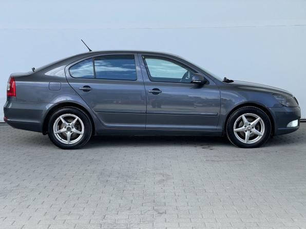 Skoda Octavia II (A5) Рестайлинг с пробегом 2012 года, цена 798 000 рублей, 263827 км, лифтбек, Автокод Объявления