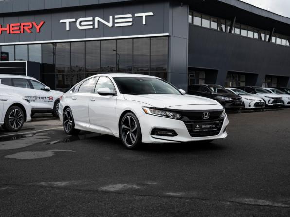 Honda Accord X с пробегом 2018 года, цена 1 875 000 рублей, 118835 км, седан, Автокод Объявления