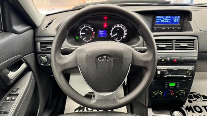 Lada (ВАЗ) Priora I Рестайлинг с пробегом 2015 года, цена 250 000 рублей, 226413 км, седан, Автокод Объявления