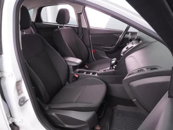 Ford Focus III Рестайлинг с пробегом 2017 года, цена 1 159 000 рублей, 117969 км, седан, Автокод Объявления