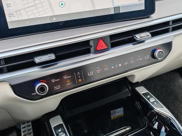 Kia Sorento IV Рестайлинг с пробегом 2024 года, цена 5 092 000 рублей, 29539 км, внедорожник, Автокод Объявления