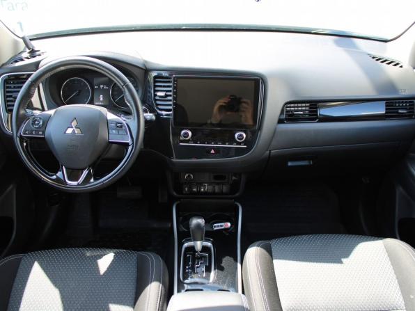 Mitsubishi Outlander III Рестайлинг 3 с пробегом 2021 года, цена 2 259 000 рублей, 149725 км, внедорожник, Автокод Объявления
