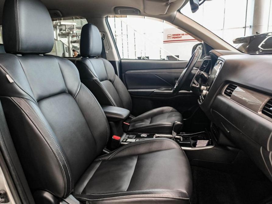 Mitsubishi Outlander III Рестайлинг 3 Казань  - изображение 13