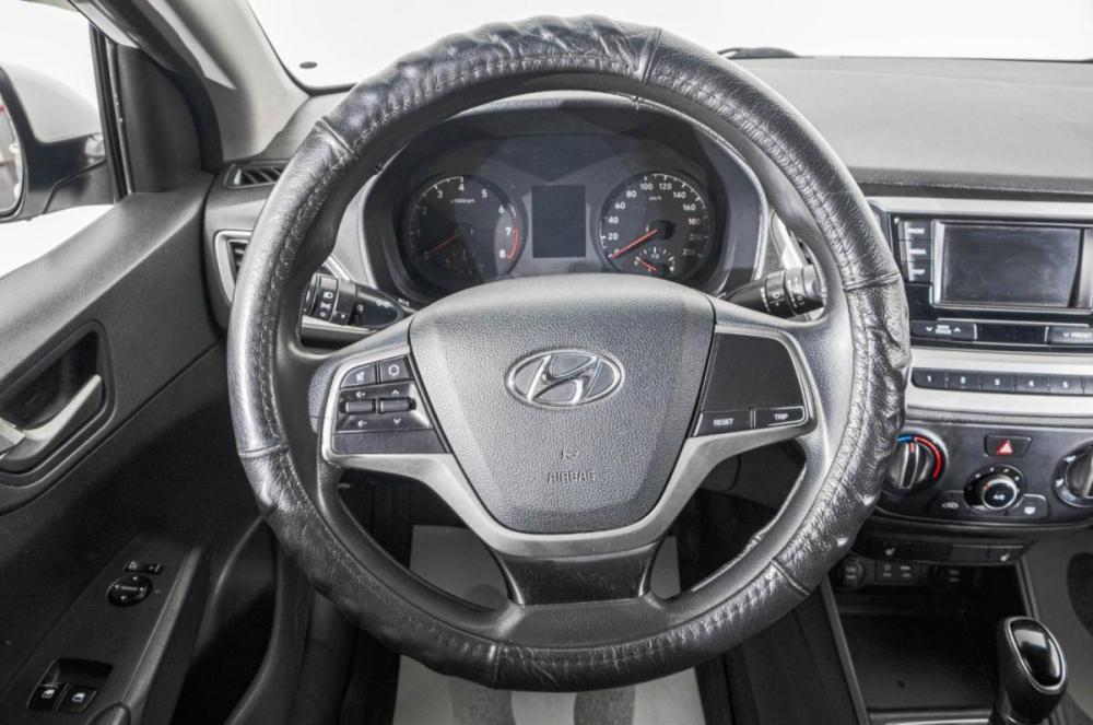 Hyundai Solaris II Барнаул  - изображение 14