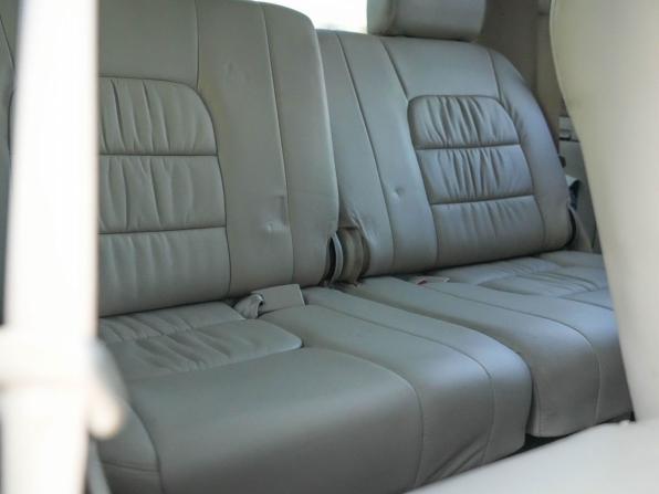 Lexus LX II Рестайлинг с пробегом 2006 года, цена 2 000 000 рублей, 427262 км, внедорожник, Автокод Объявления