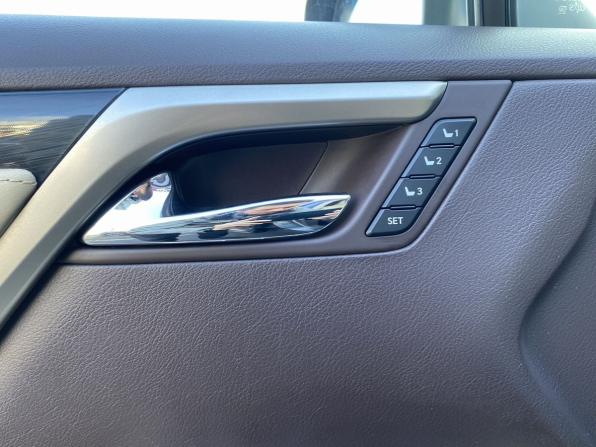 Lexus RX IV Рестайлинг с пробегом 2020 года, цена 3 779 000 рублей, 240167 км, внедорожник, Автокод Объявления