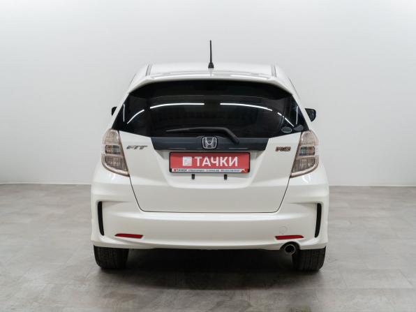 Honda Fit II с пробегом 2011 года, цена 1 065 000 рублей, 106000 км, хэтчбек, Автокод Объявления