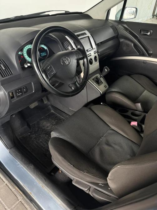 Toyota Corolla Verso I Рестайлинг Калининград  - изображение 10