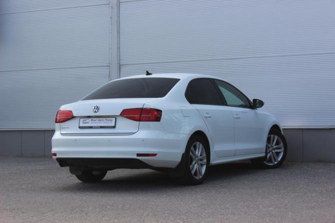 Volkswagen Jetta VI Рестайлинг с пробегом 2017 года, цена 997 000 рублей, 231313 км, седан, Автокод Объявления