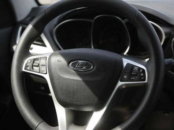 Lada (ВАЗ) Vesta I с пробегом 2018 года, цена 1 018 000 рублей, 86500 км, седан, Автокод Объявления