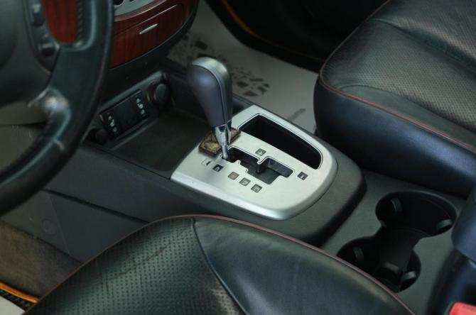 Hyundai Santa Fe II с пробегом 2008 года, цена 1 099 000 рублей, 103000 км, внедорожник, Автокод Объявления
